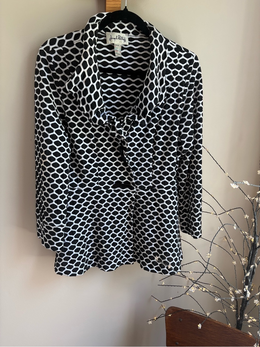 Joseph Ribkoff Black & White Geometric Button-Front jacket